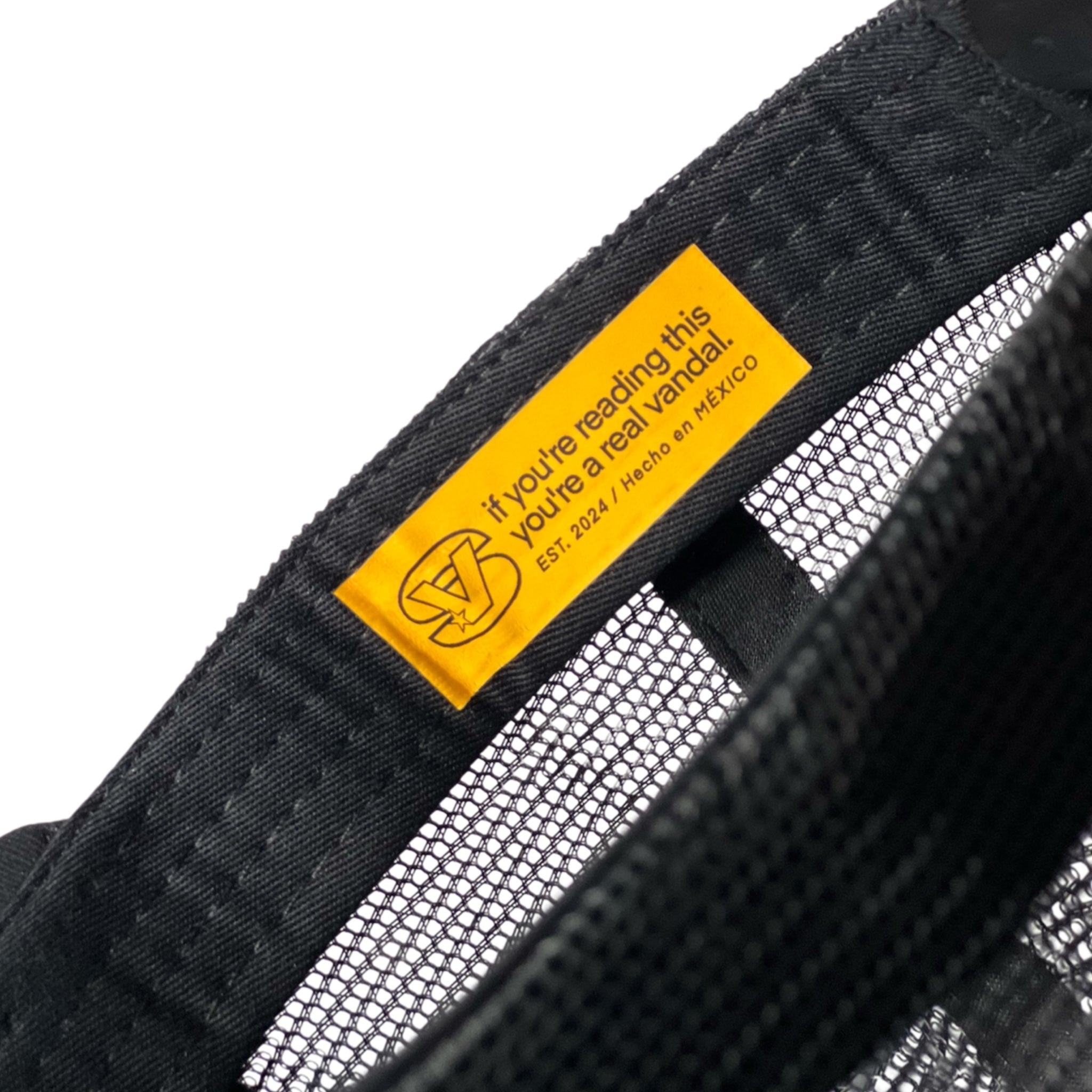 STREET TAG TRCKR HAT