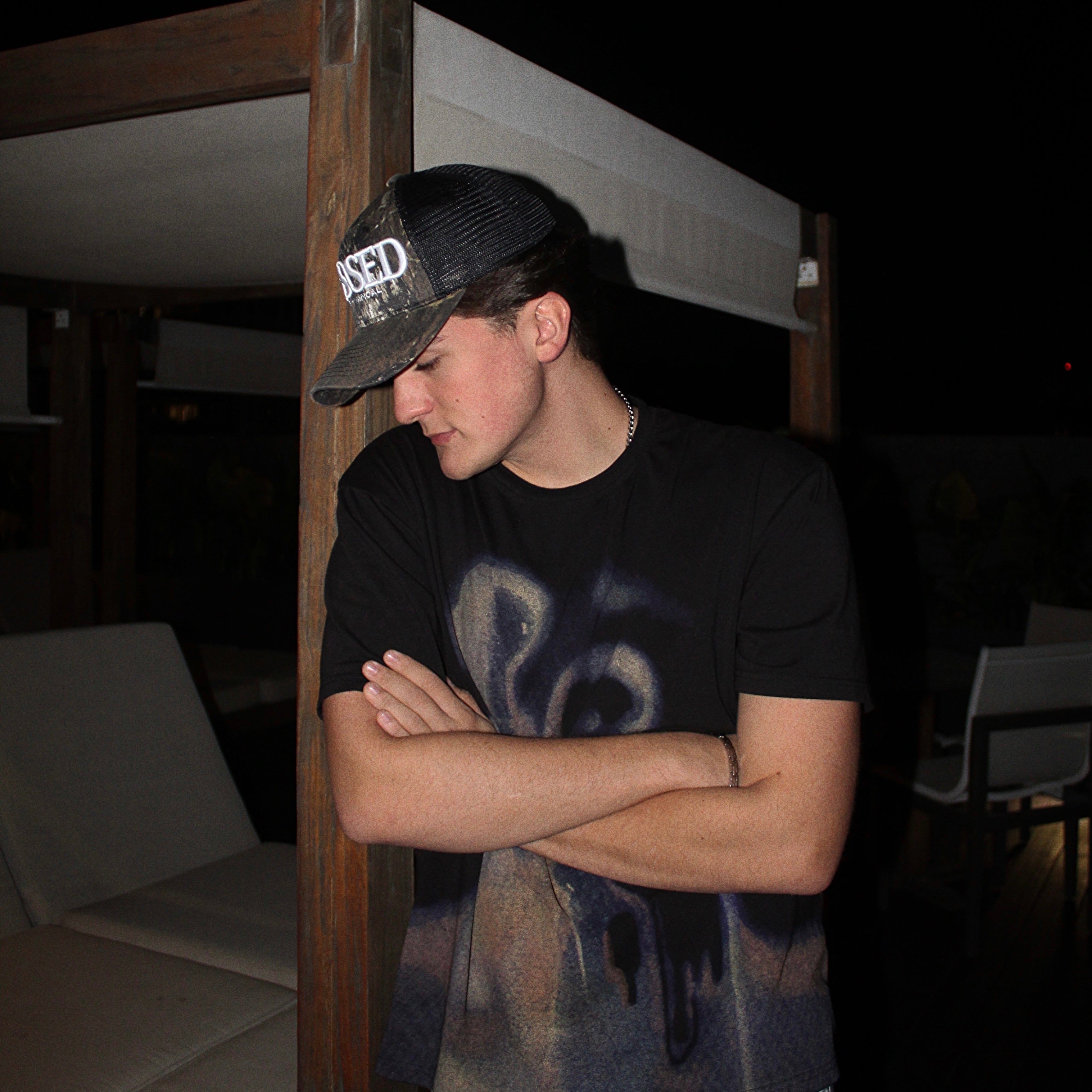 CAMO FLOWER TRCKR HAT