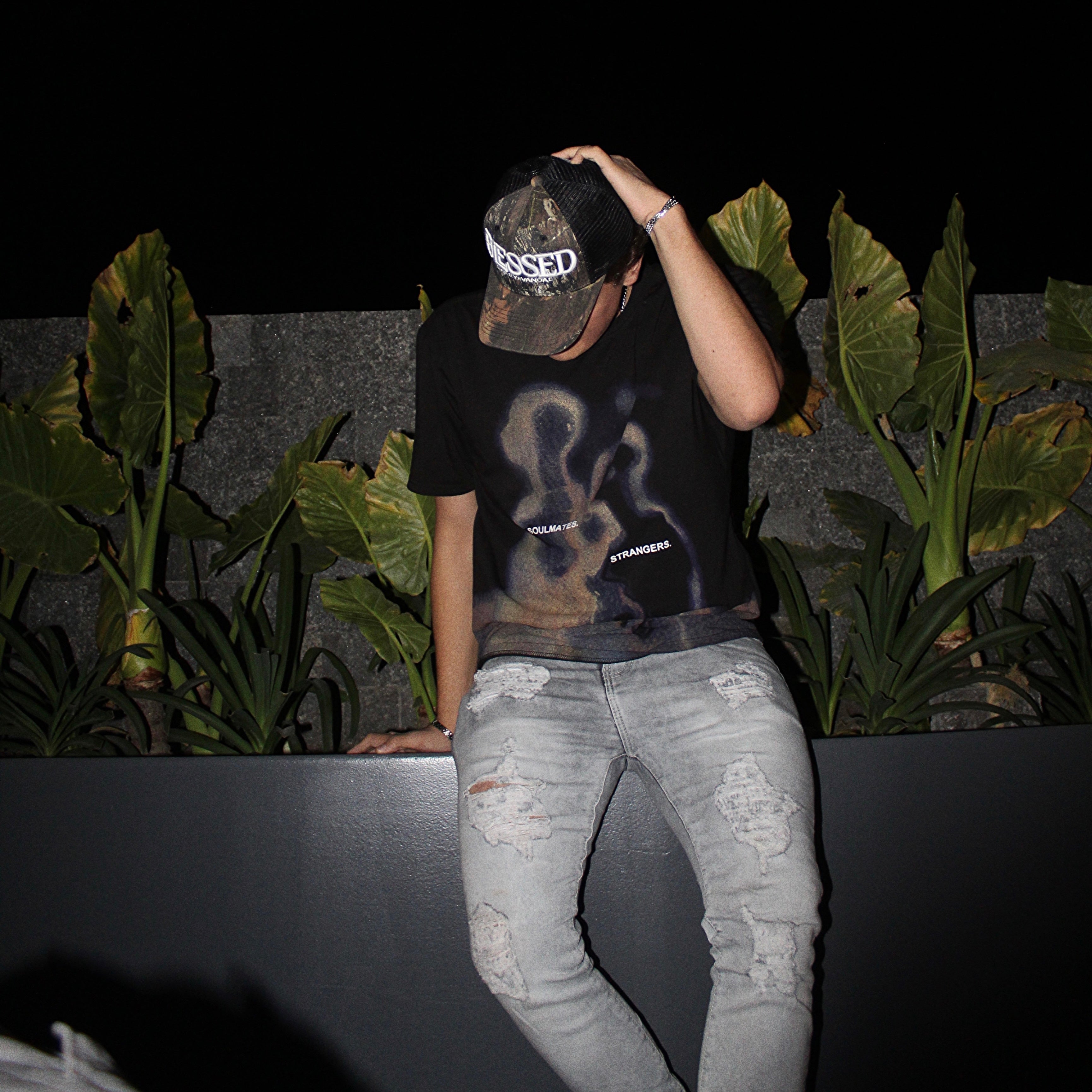 CAMO FLOWER TRCKR HAT